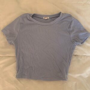 Baby blue tee | size: xs